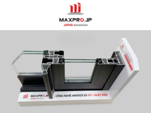 Cua Nhom Maxpro He 83